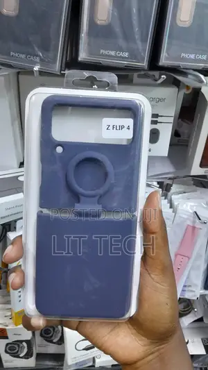 Galaxy Z Flip 4 Silicone Cover With Ring, Protective Phone Case