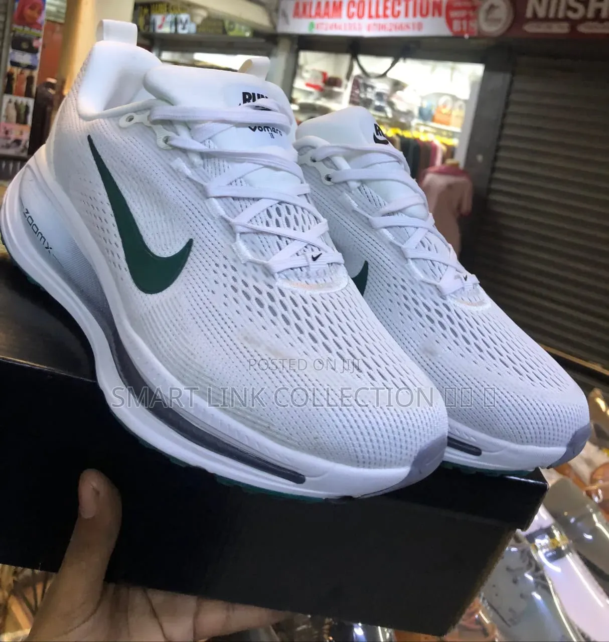 Nike Zoom X “Vomero 18”
