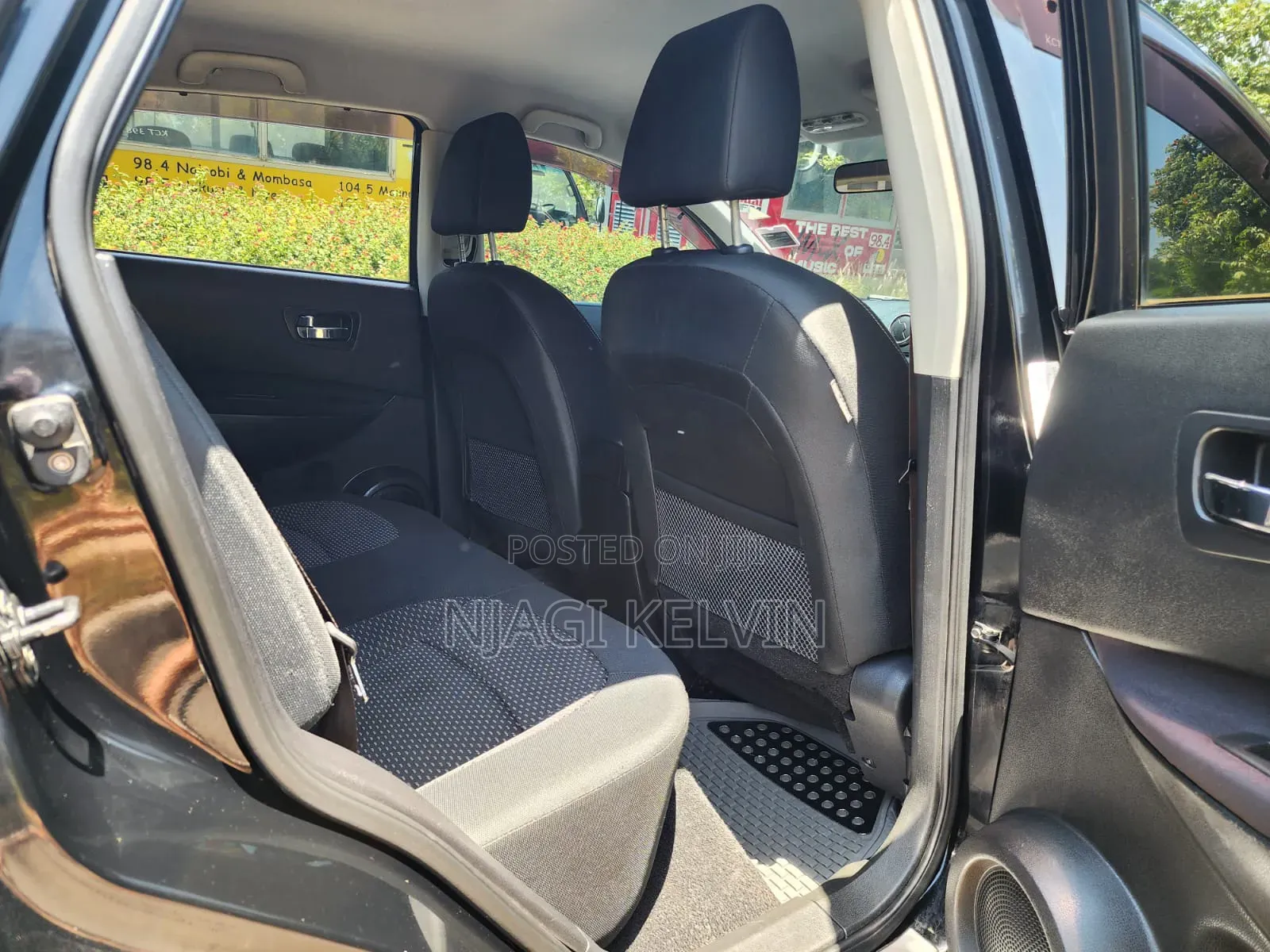 Nissan Dualis 2011 Black