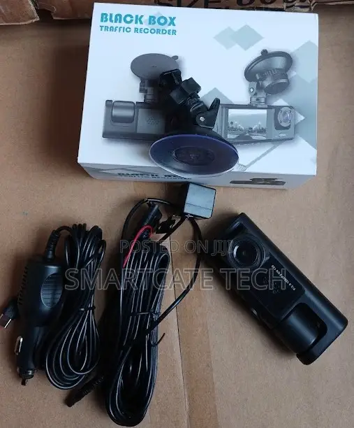 Black Box Smart 3-in-1 Car Dash Cam | HD + Night Vision