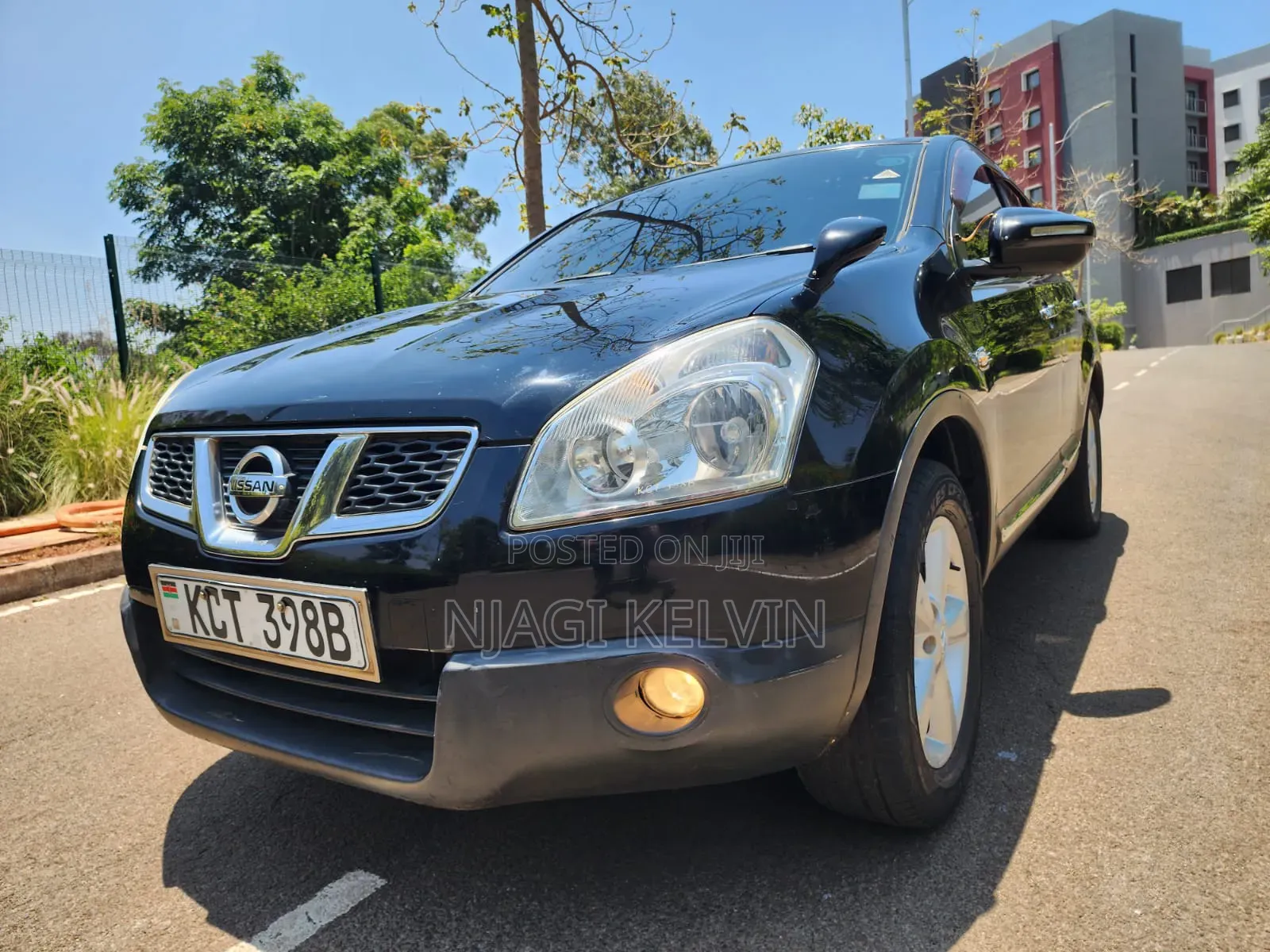 Nissan Dualis 2011 Black