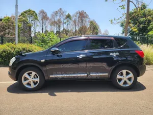 Nissan Dualis 2011 Black