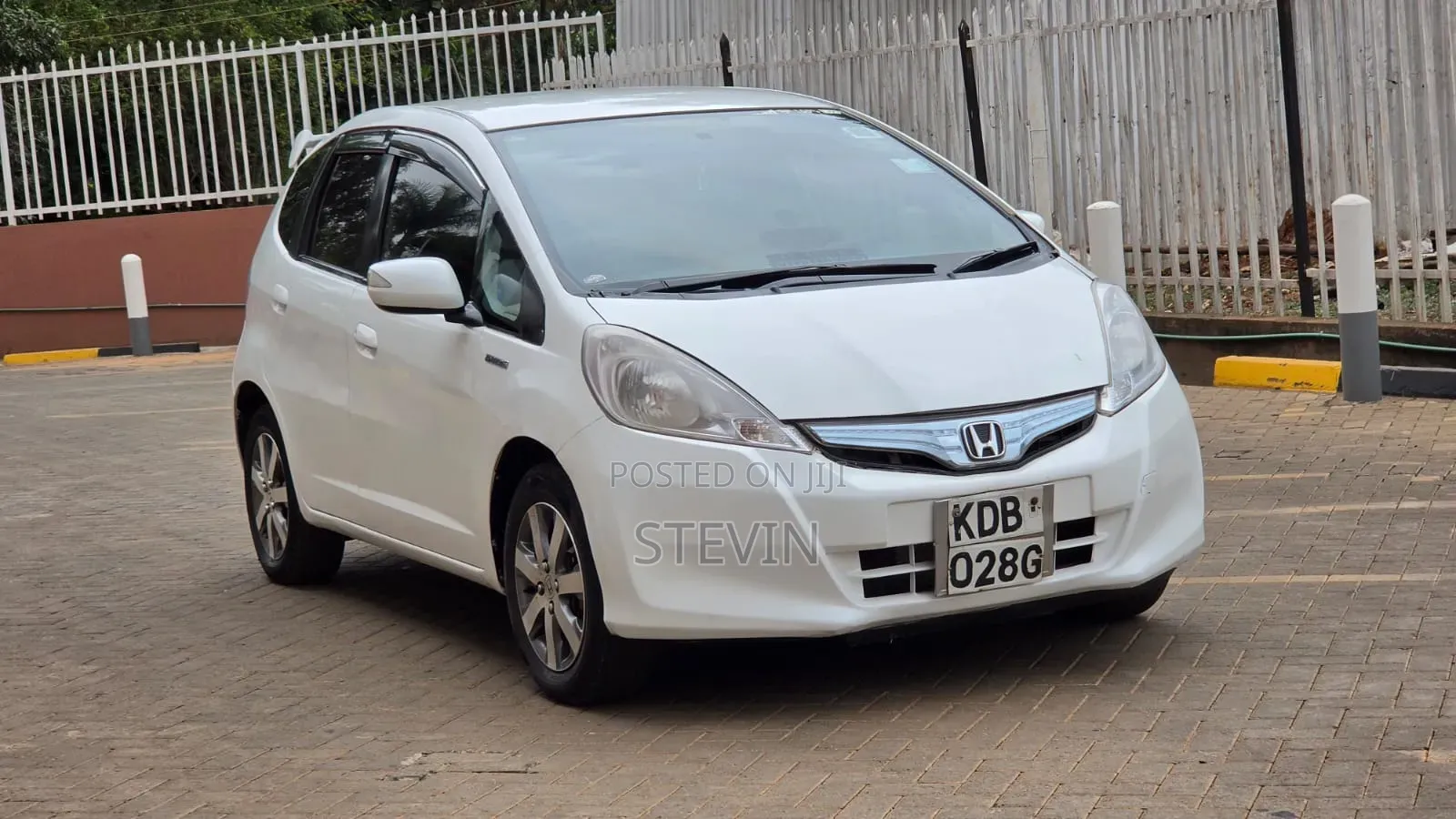 Honda Fit 2013 White