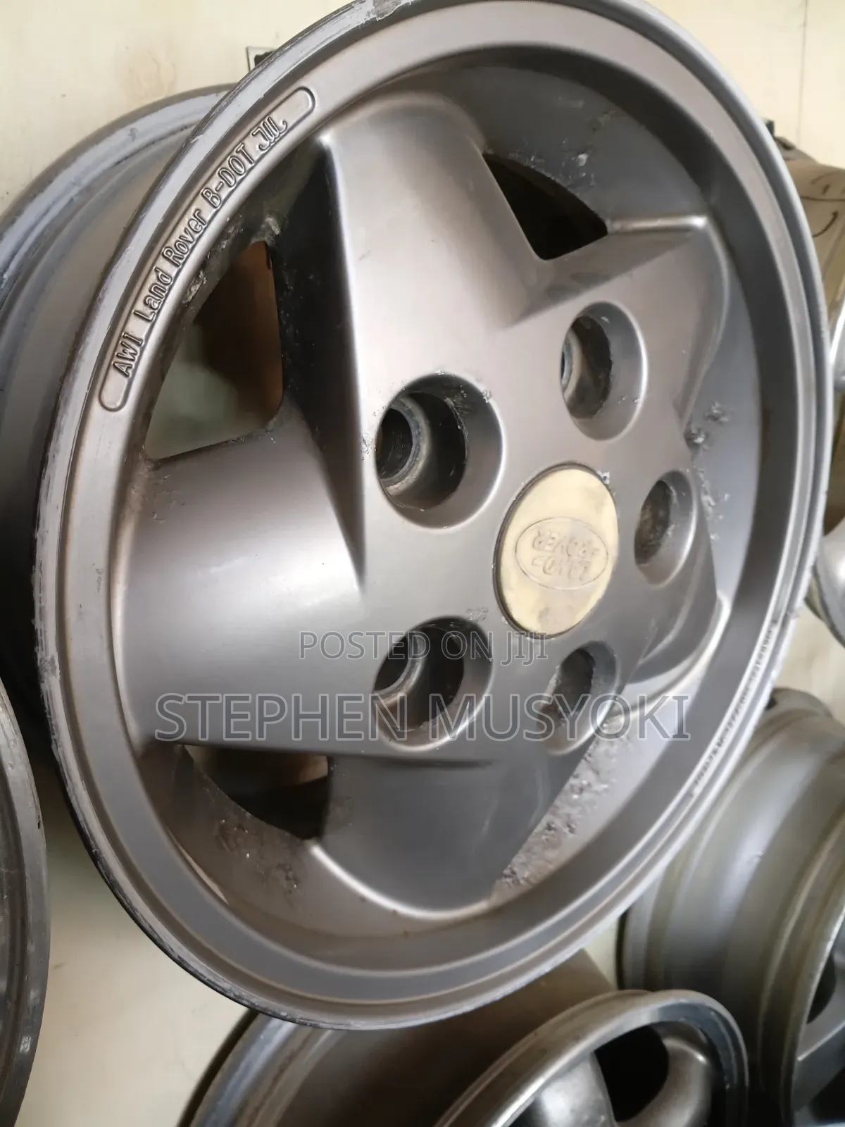 Landrover Defender Size 16inch Rims