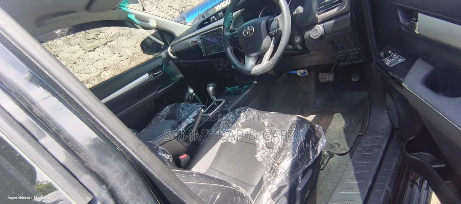 Toyota Hilux Revo Smart Cab Deisel 2.4 AWD 2019 Black