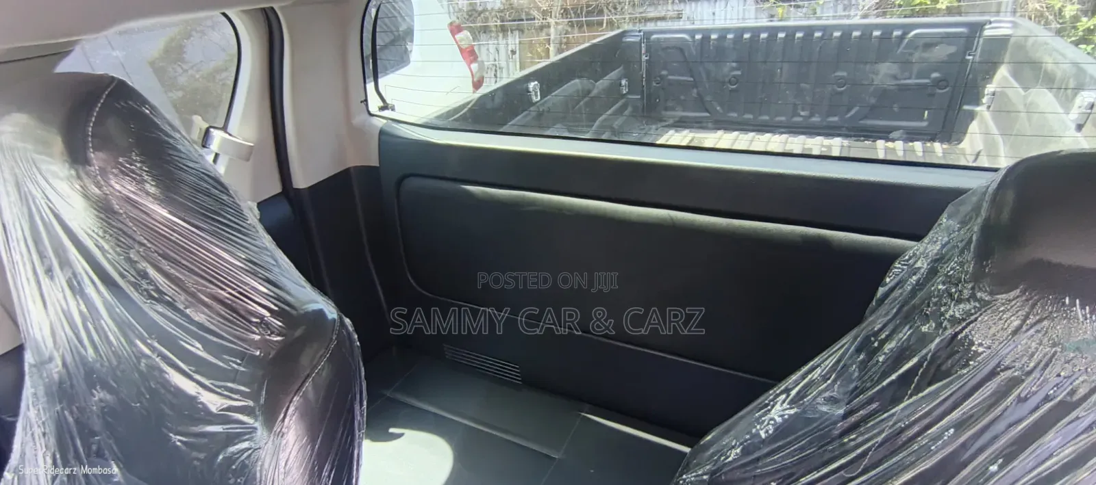 Toyota Hilux Revo Smart Cab Deisel 2.4 AWD 2020 Silver