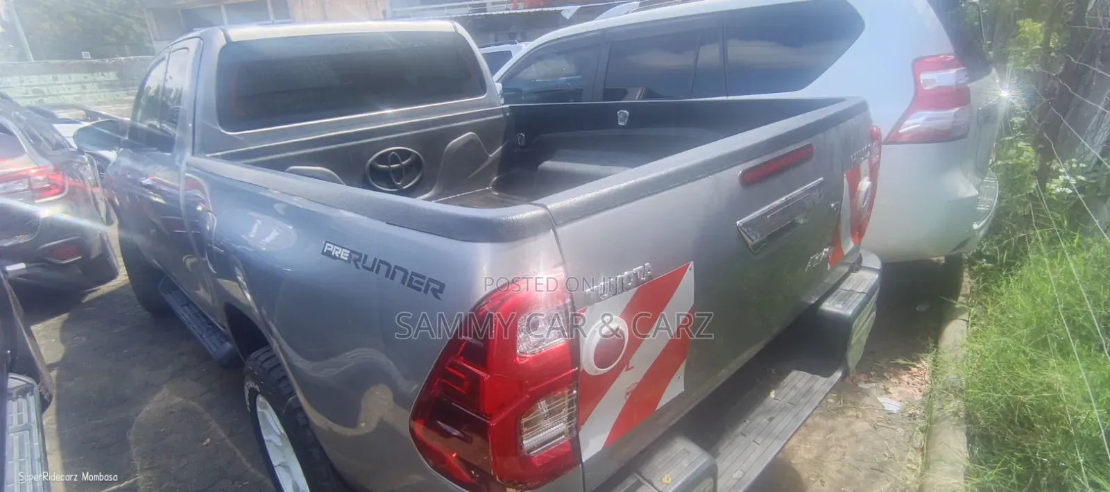 Toyota Hilux Revo Smart Cab Deisel 2.4 AWD 2020 Silver