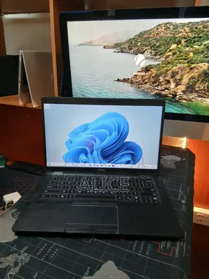 New Laptop Dell Latitude 5300 8GB Intel Core i5 SSD 256GB