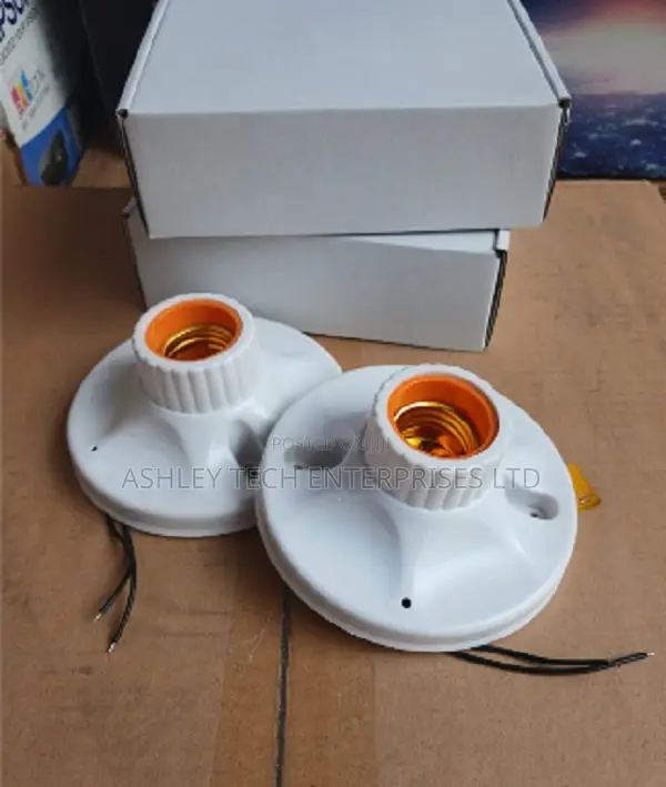2-in-1 Bulb Holder Camera – Smart Home Security