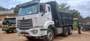 Howo Tipper 2023 White