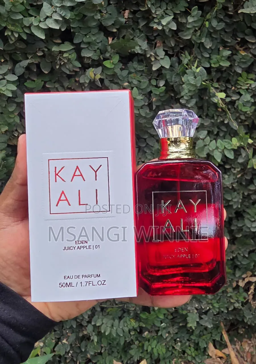Mini Kayali