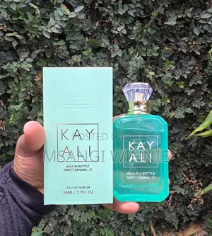 Mini Kayali