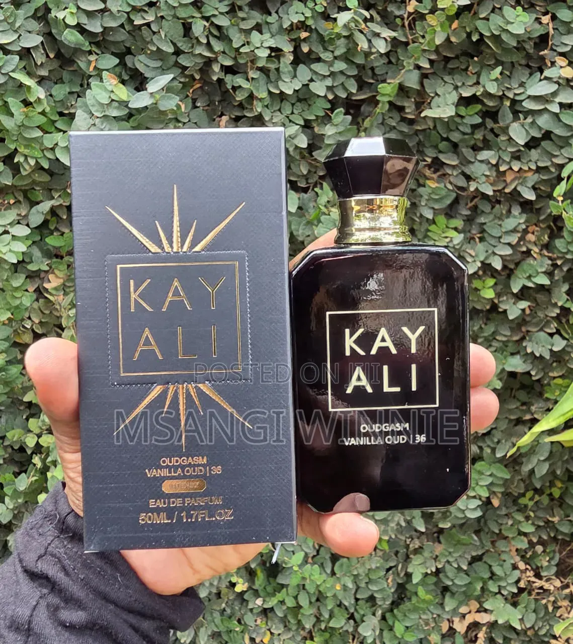 Mini Kayali