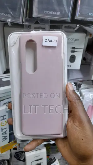 Samsung Galaxy Z Fold 3 5G Silicone Cover
