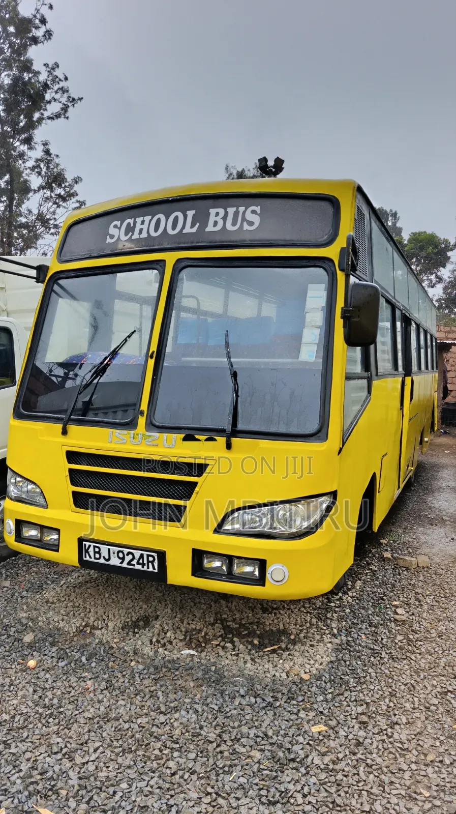 Isuzu FRR 2009 Yellow