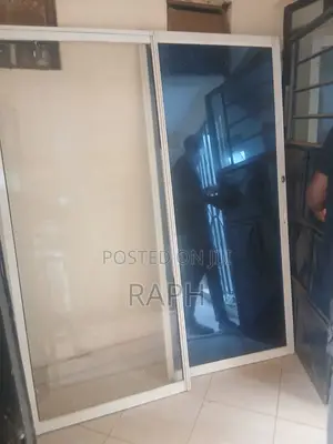 Sliding Door
