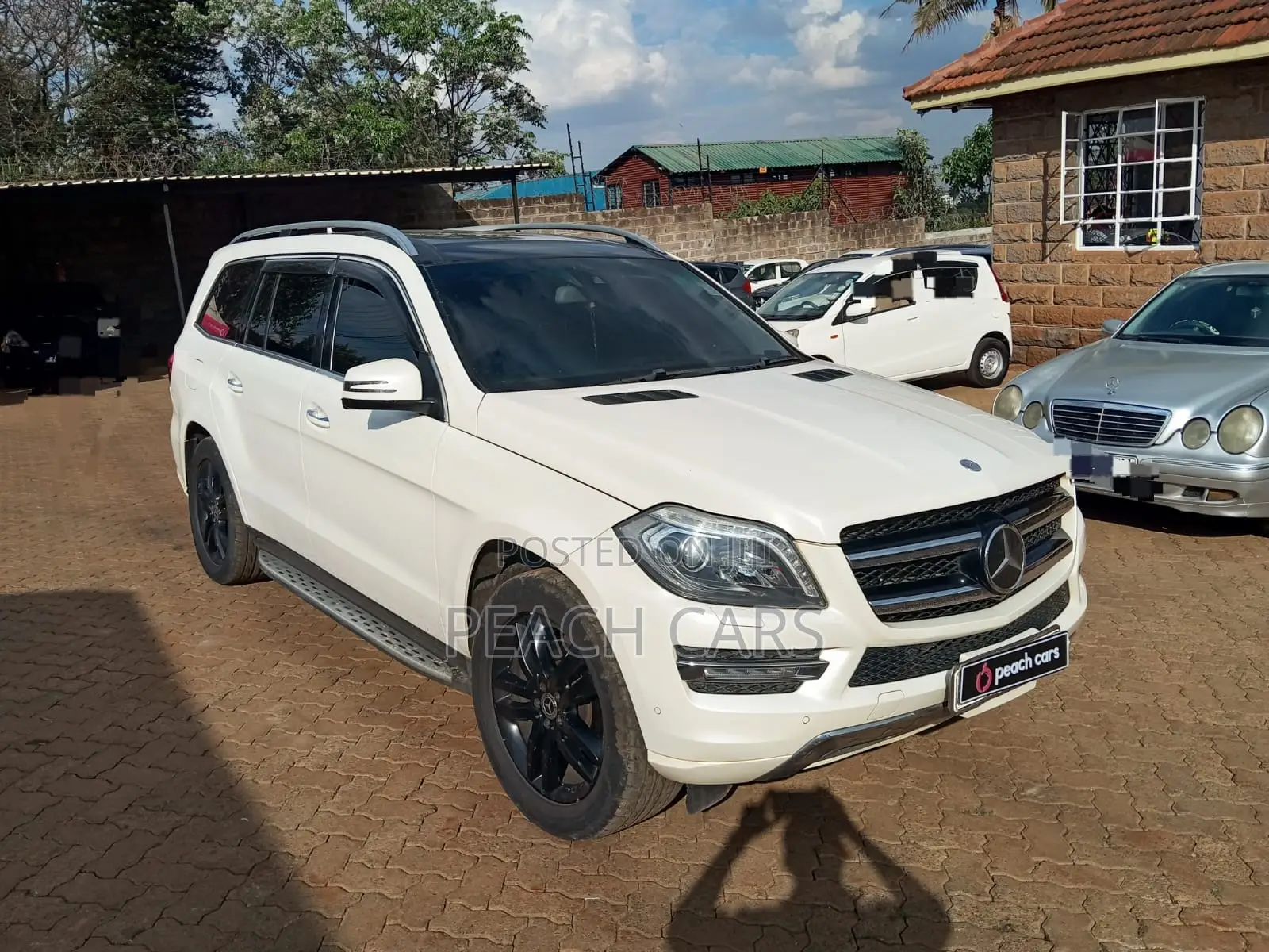 Mercedes-Benz GLE-Class 2016 White