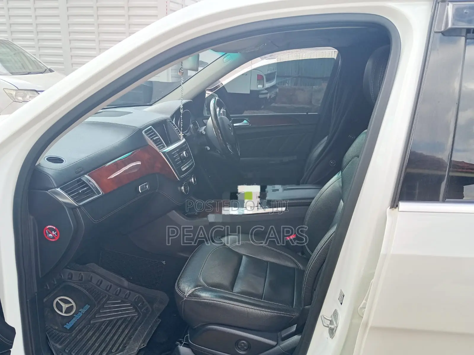 Mercedes-Benz GLE-Class 2016 White