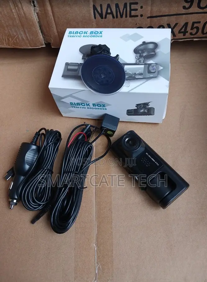 Professional 3-in-1 Dash Camera | Front + Rear + Cabin