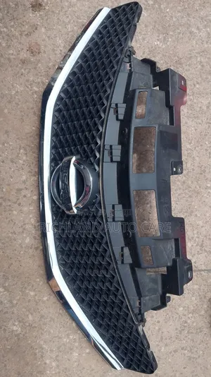 Front Grille Note E12 2016 Model