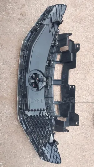 Front Grille Note E12 2016 Model