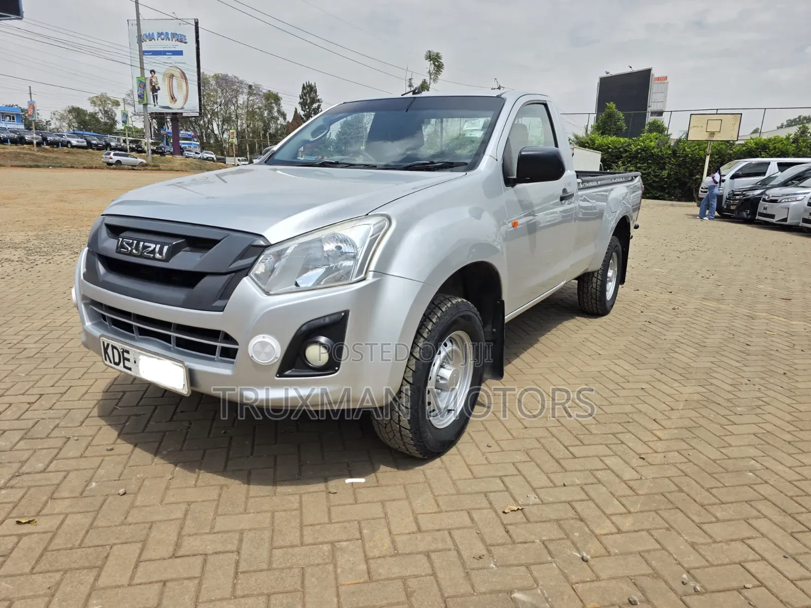 Isuzu D-MAX 2021 Silver