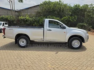 Isuzu D-MAX 2021 Silver
