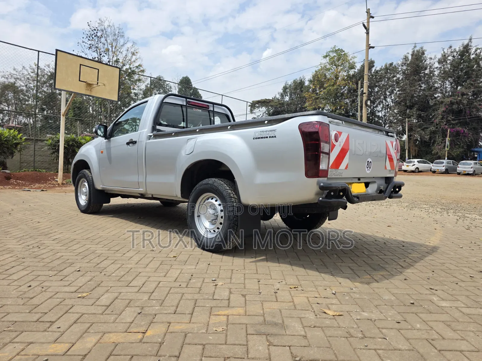 Isuzu D-MAX 2021 Silver