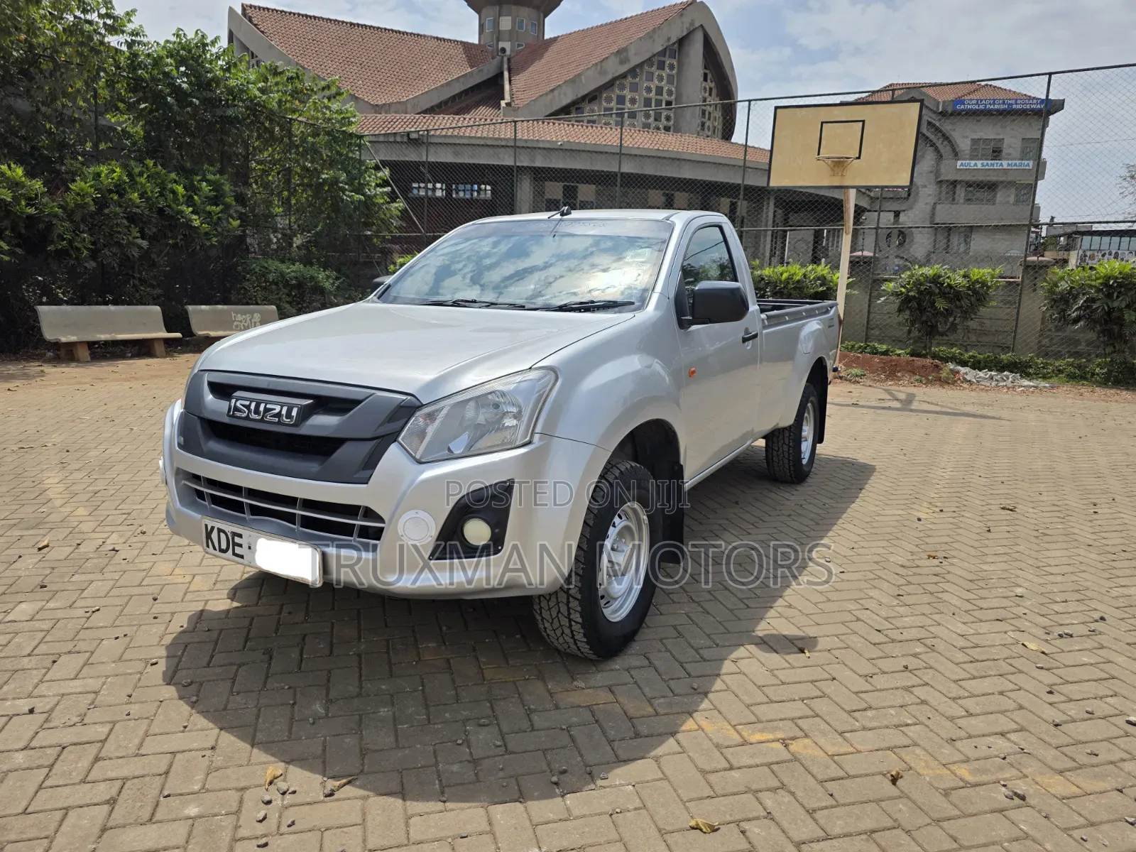 Isuzu D-MAX 2021 Silver