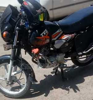 TVS HLX Plus ES 2025 Black