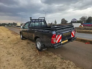 Toyota Hilux 2.5 D-4D 2008 Black