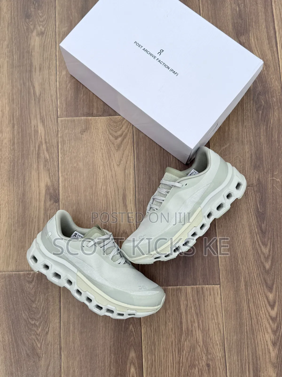 On Running X PAF Cloudmonster 2 Moondust