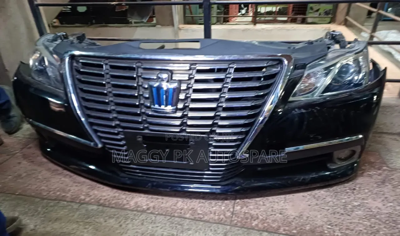 Toyota Crown Royal 2013 Front Bumper