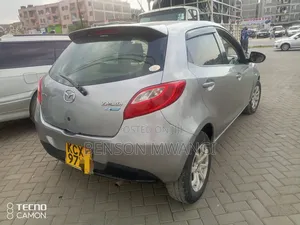 Mazda Demio 2012 Silver