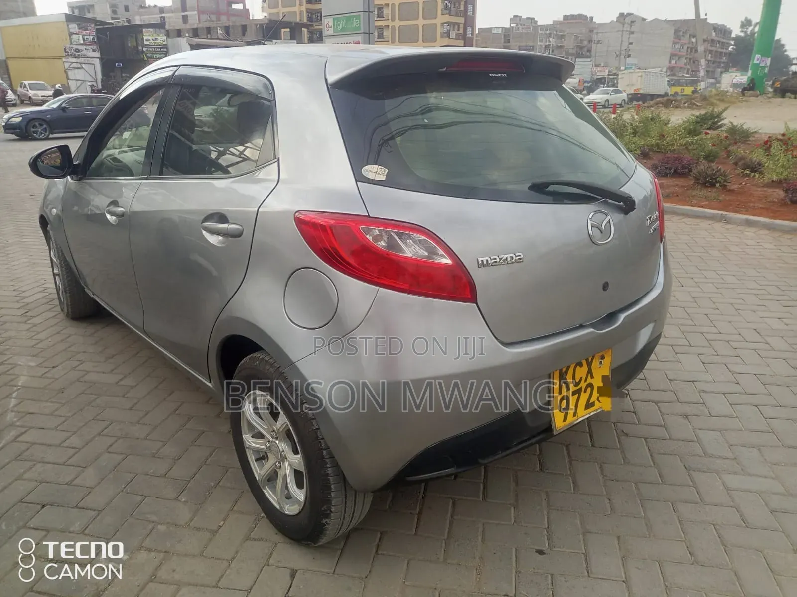 Mazda Demio 2012 Silver