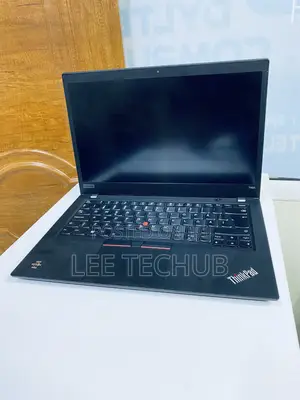 Laptop Lenovo ThinkPad t495s 8GB AMD Ryzen 3 SSD 256GB
