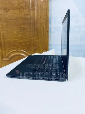 Laptop Lenovo ThinkPad t495s 8GB AMD Ryzen 3 SSD 256GB