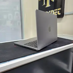 Laptop Apple MacBook Pro 2020 M1 16GB Apple M1 Pro SSD 1T