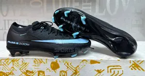 Vapor 17 Black - Natural Grass - Soleplate Football Boots