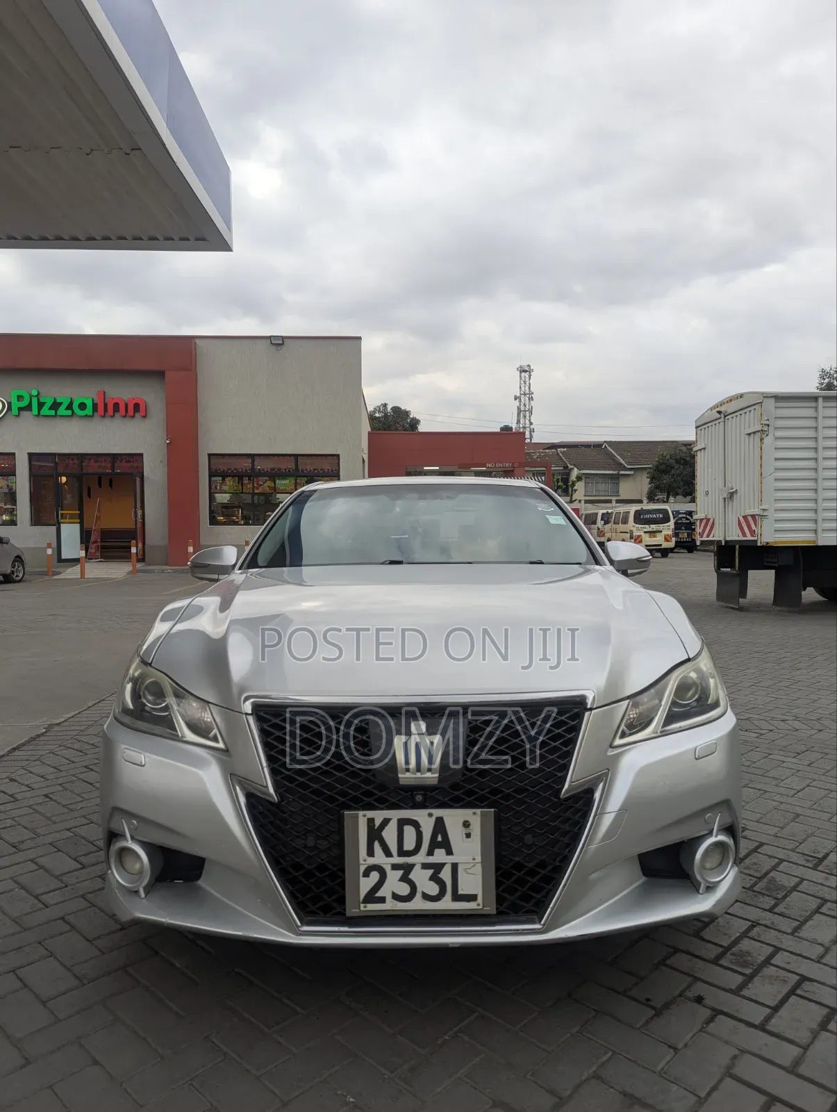 Toyota Crown 2013 Silver