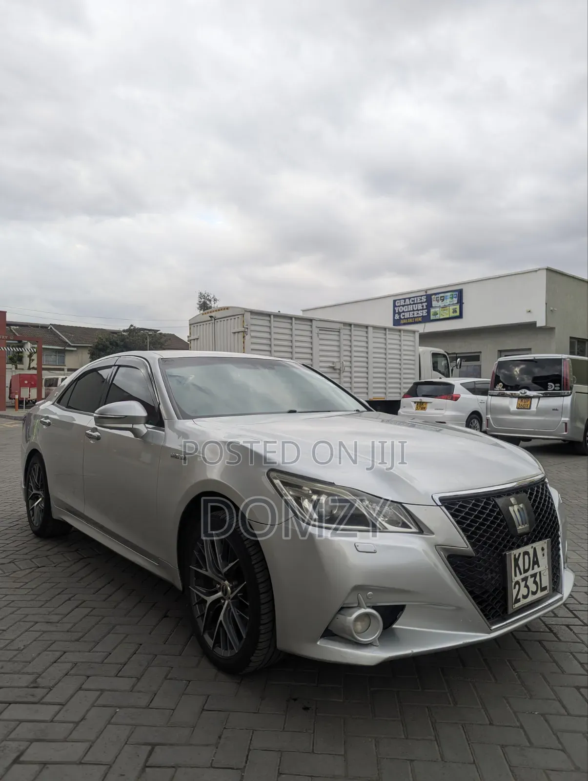 Toyota Crown 2013 Silver