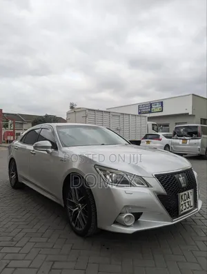 Toyota Crown 2013 Silver
