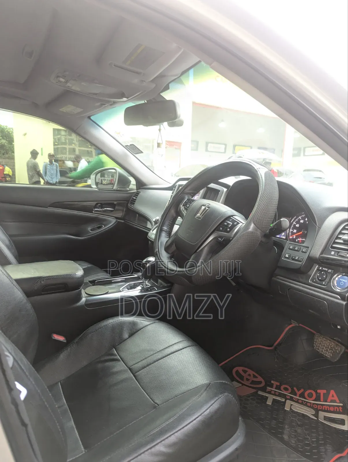Toyota Crown 2013 Silver