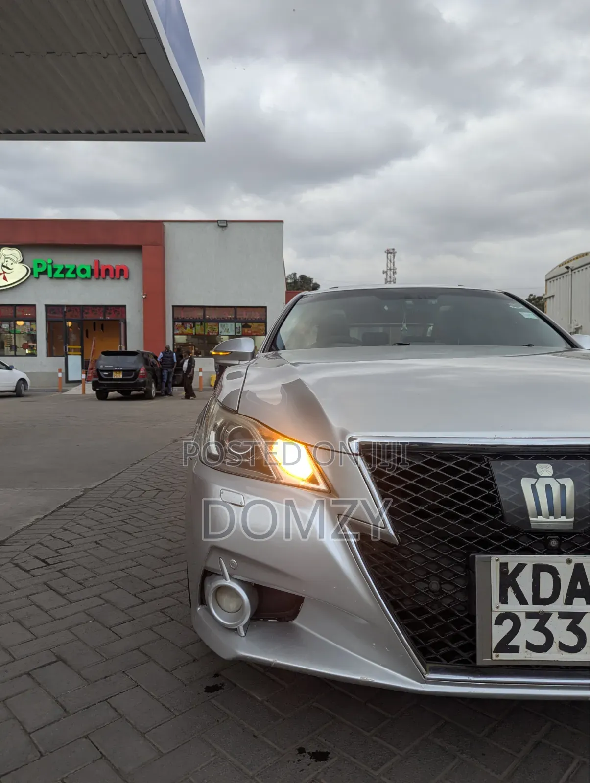 Toyota Crown 2013 Silver