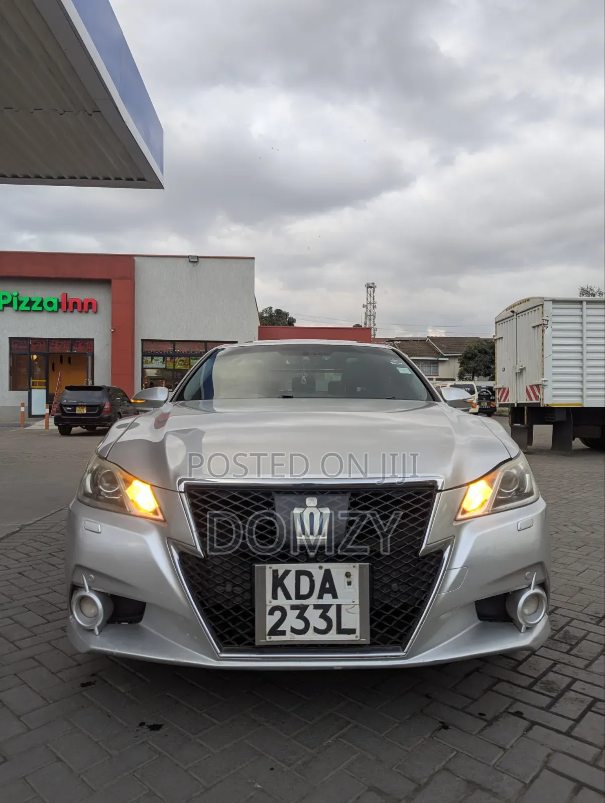 Toyota Crown 2013 Silver