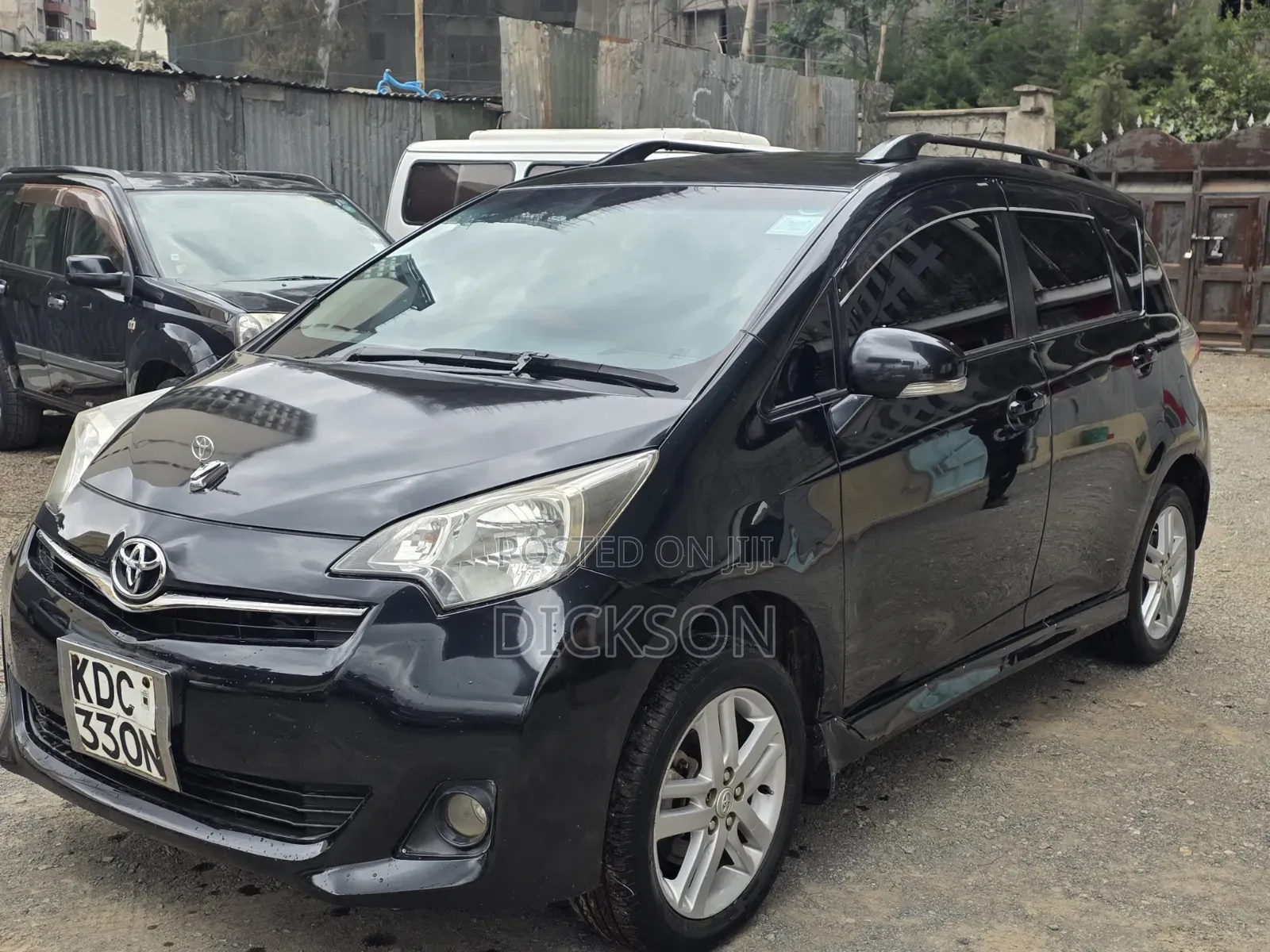 Toyota Ractis 2014 Black