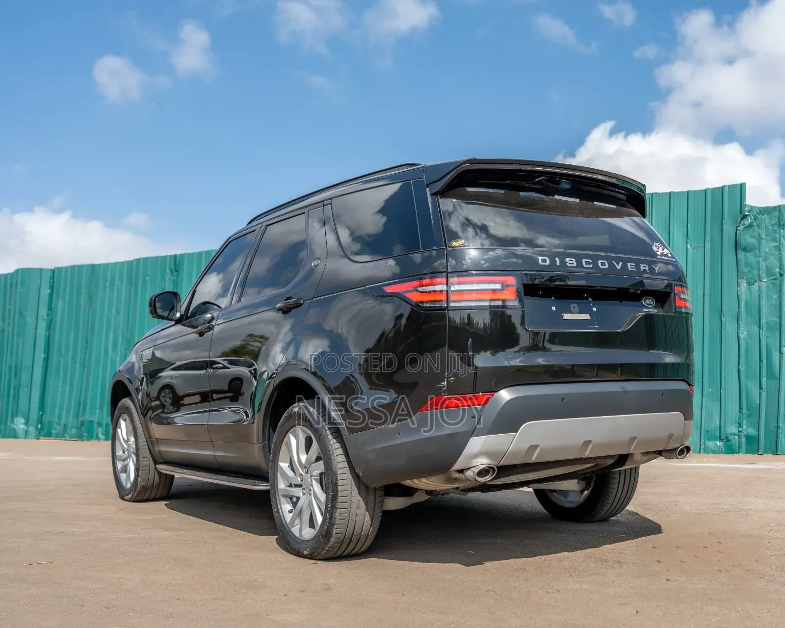 Land Rover Discovery 2019 Black