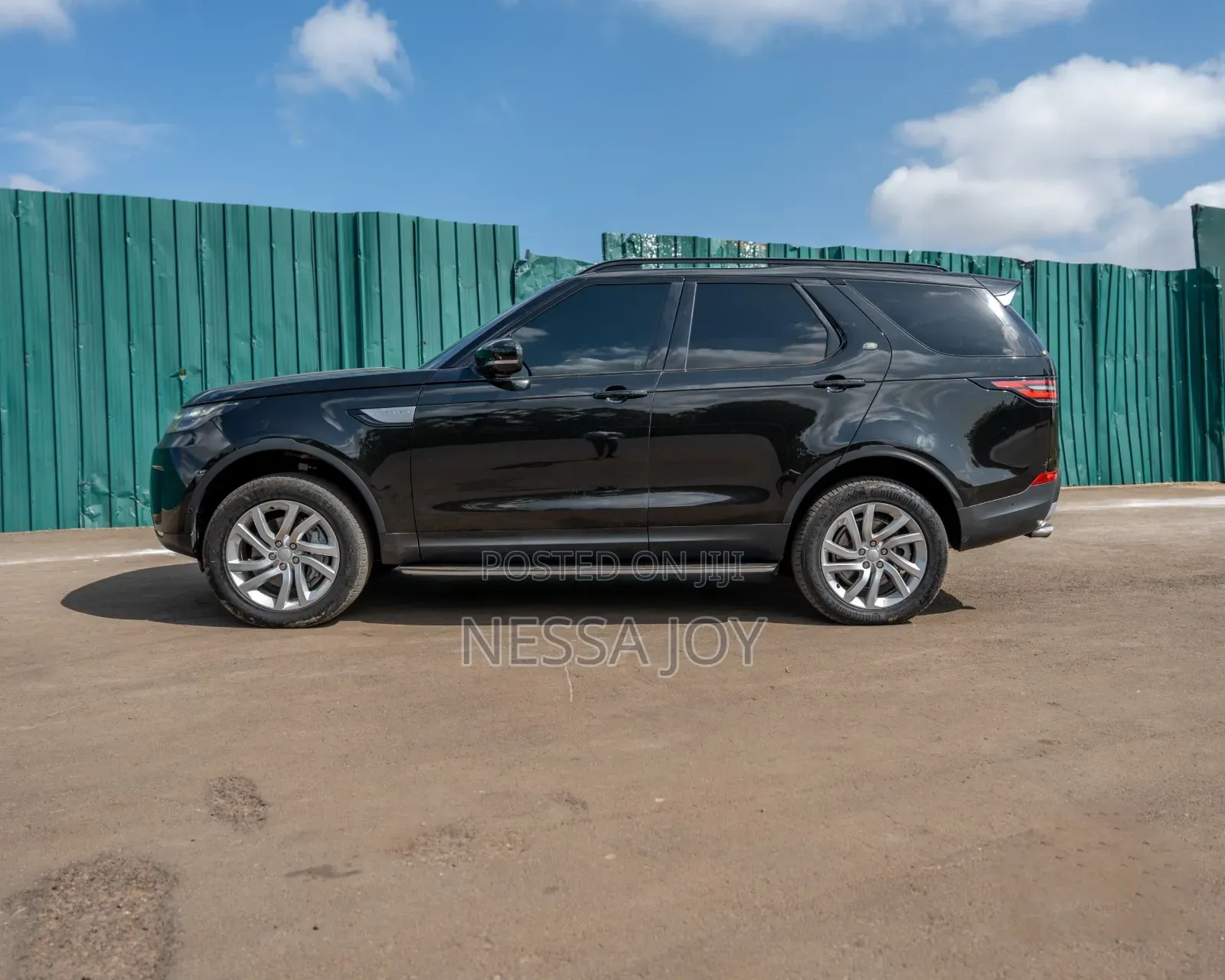 Land Rover Discovery 2019 Black