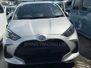 Toyota Yaris 2020 White