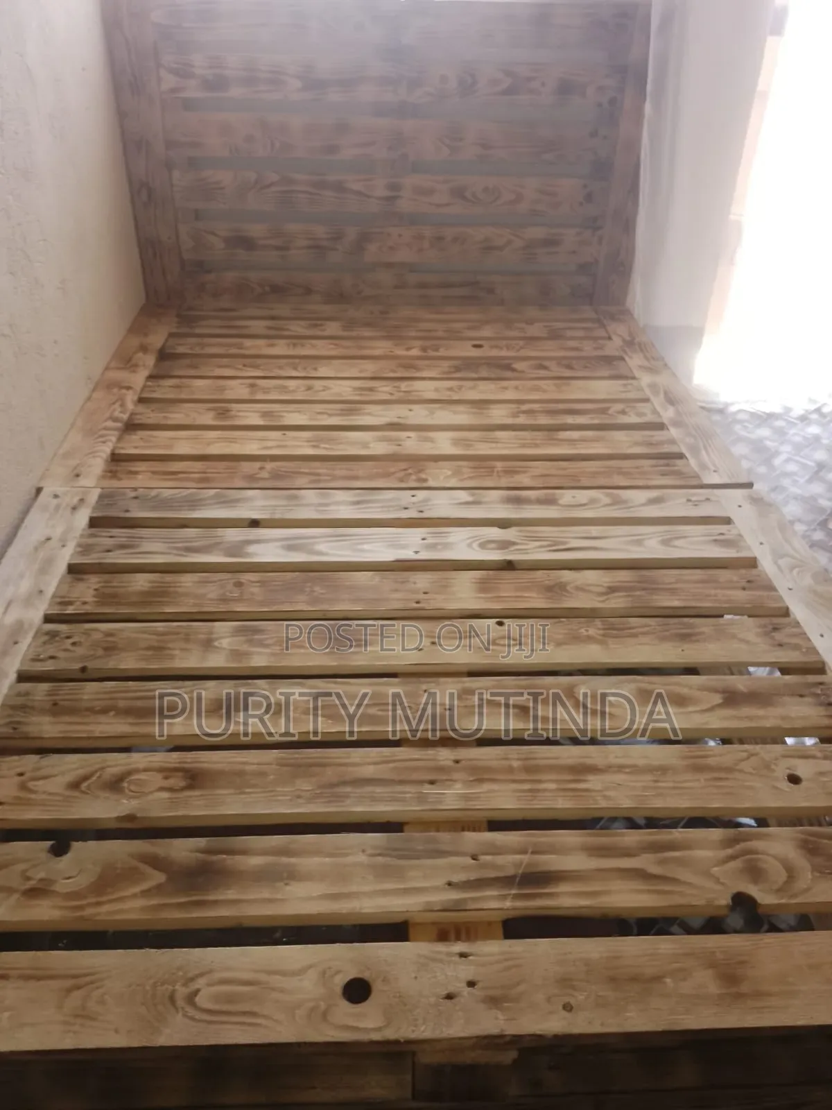 Pallet Bed